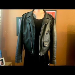 Vntg leather motorcycle jacket